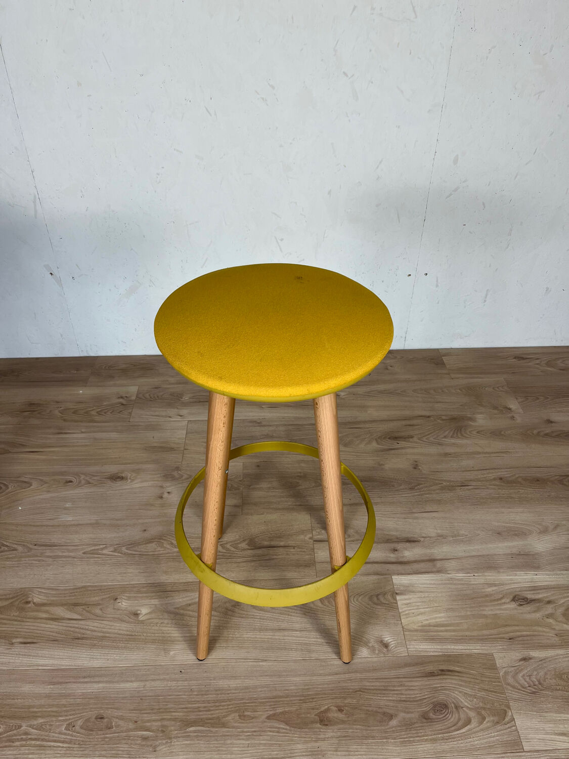 Enea Lottus high stool - Contemporary design - Light wood
