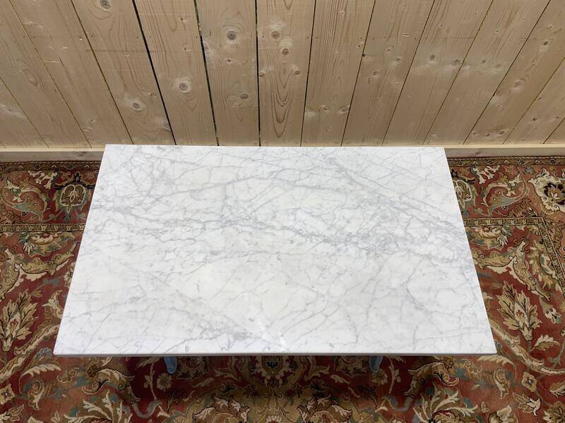 Table de bistrot en marbre et fonte