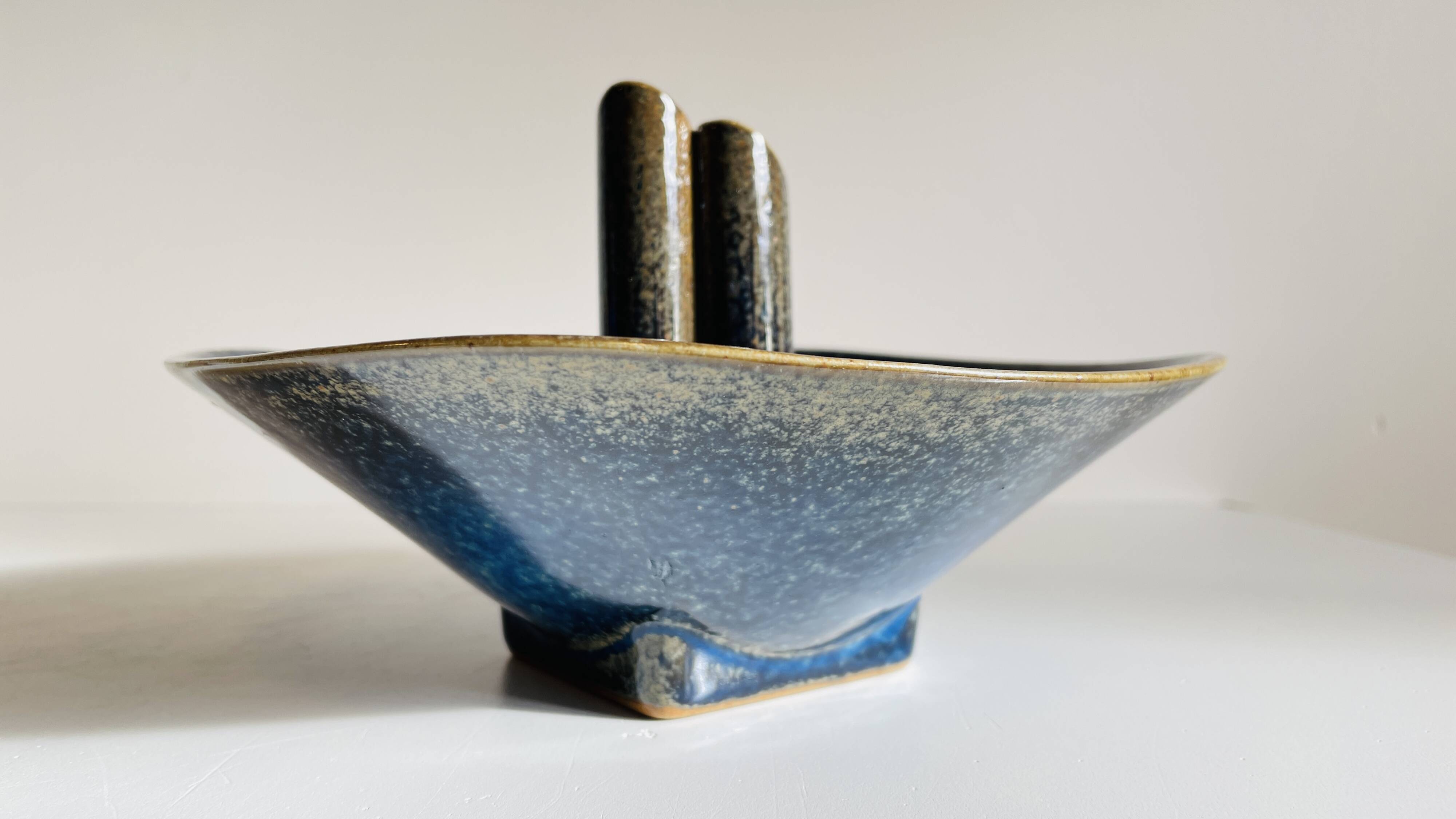 Vase céramique bleue vintage