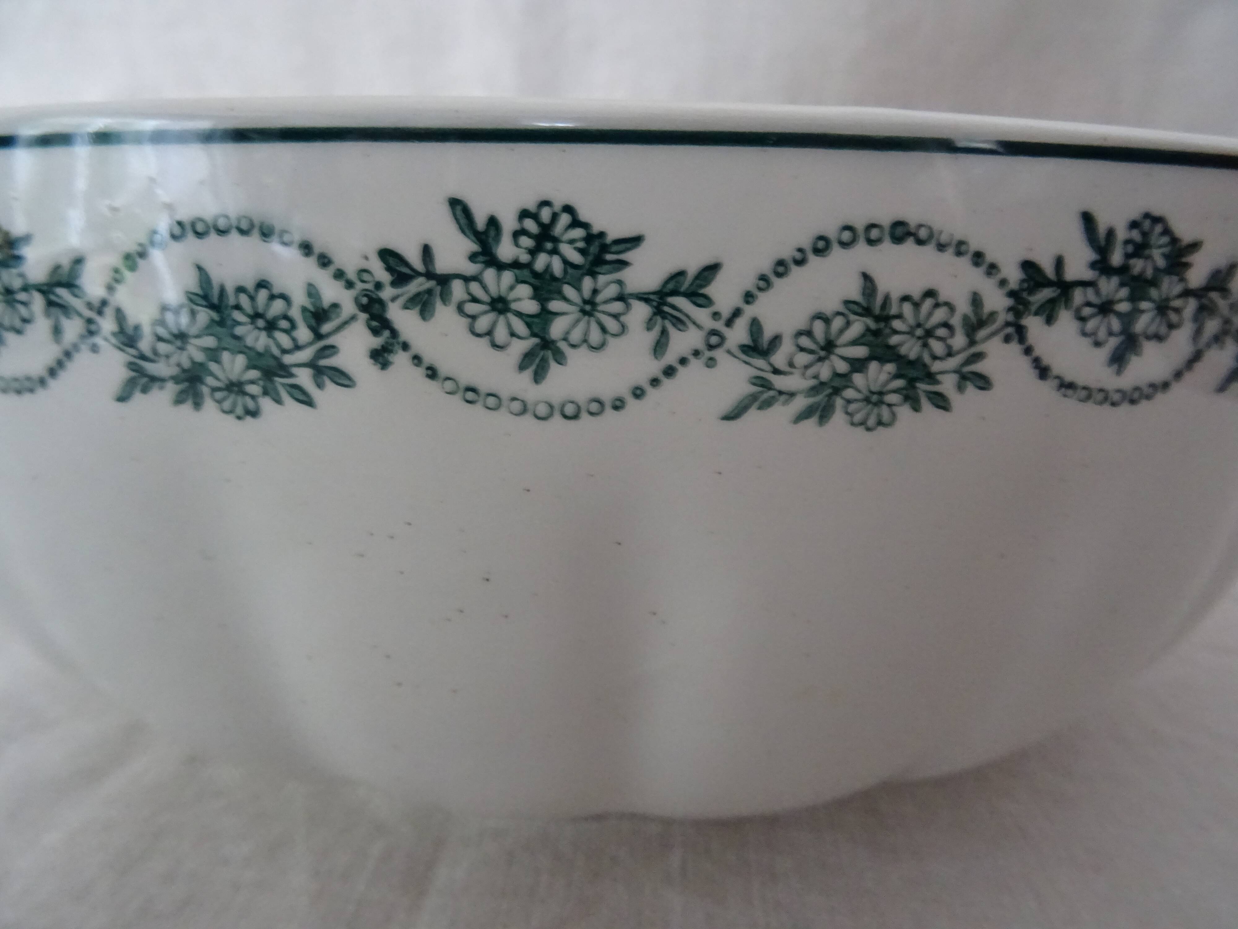 Salad bowl old faience St Amand decoration floral frieze green rinses