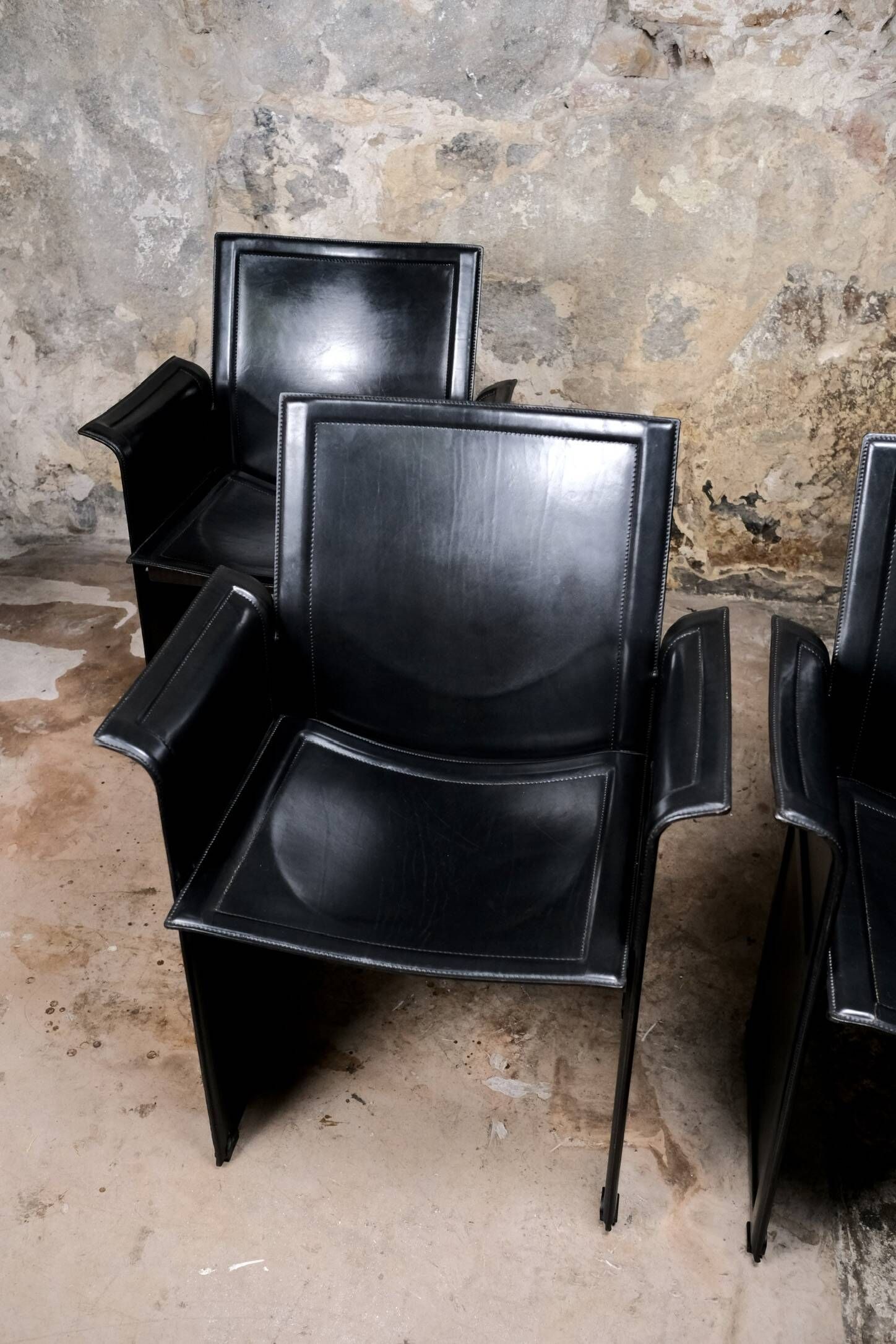 Series of 4 Korium chairs, Tito Agnoli for Matteo Grassi, 1980s