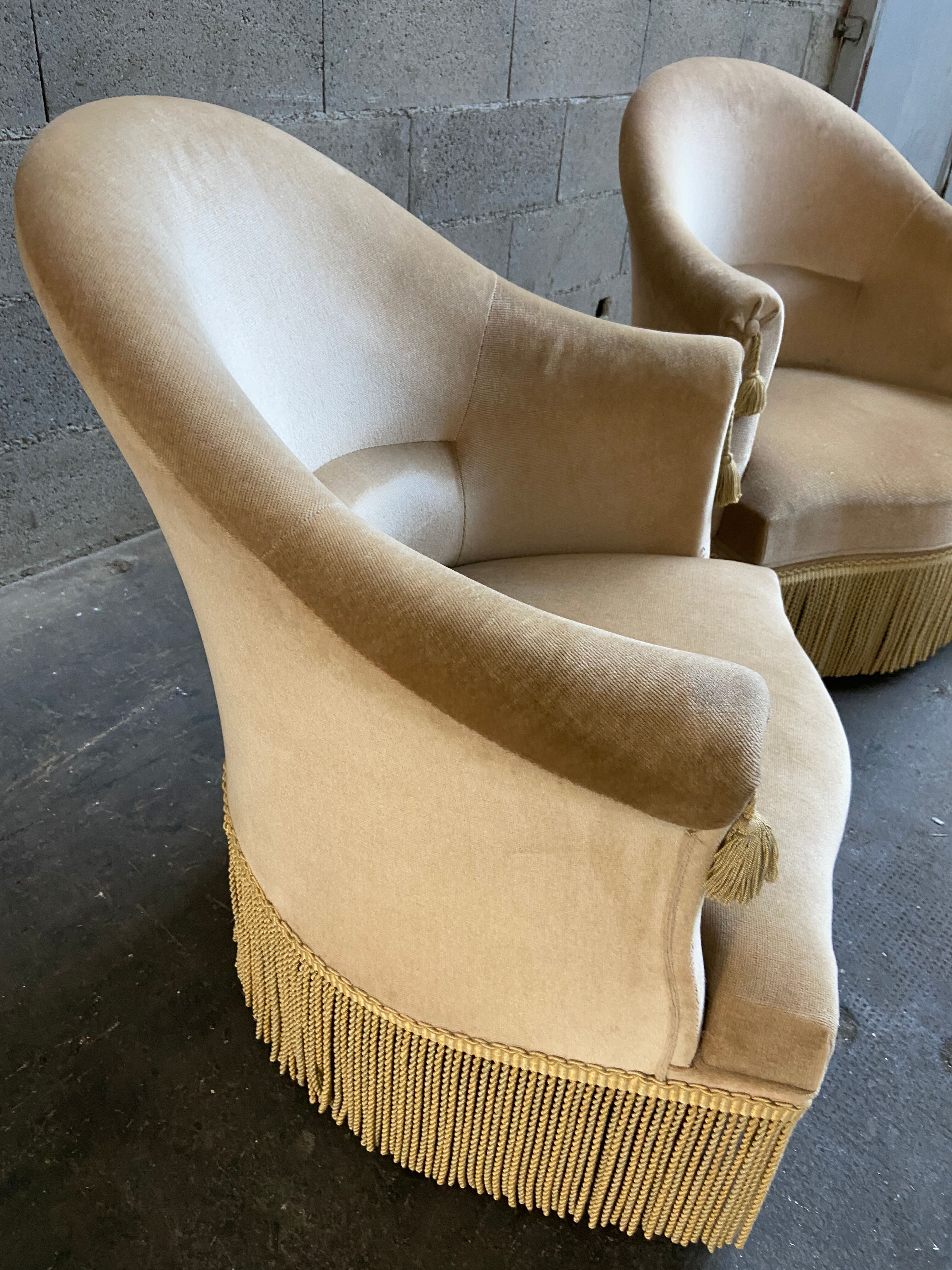 Pair of toad armchair