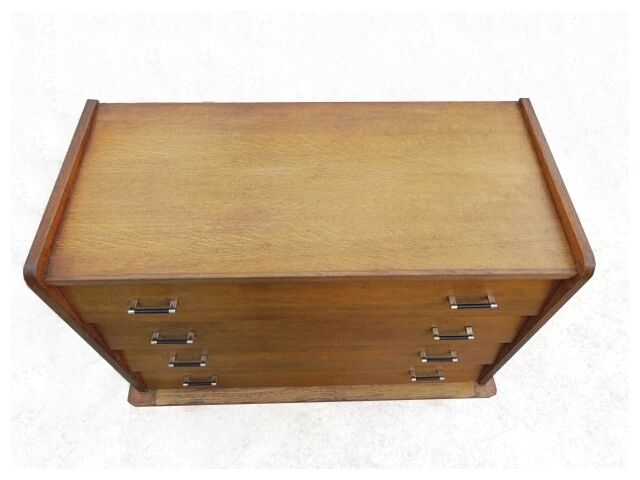 Vintage dresser