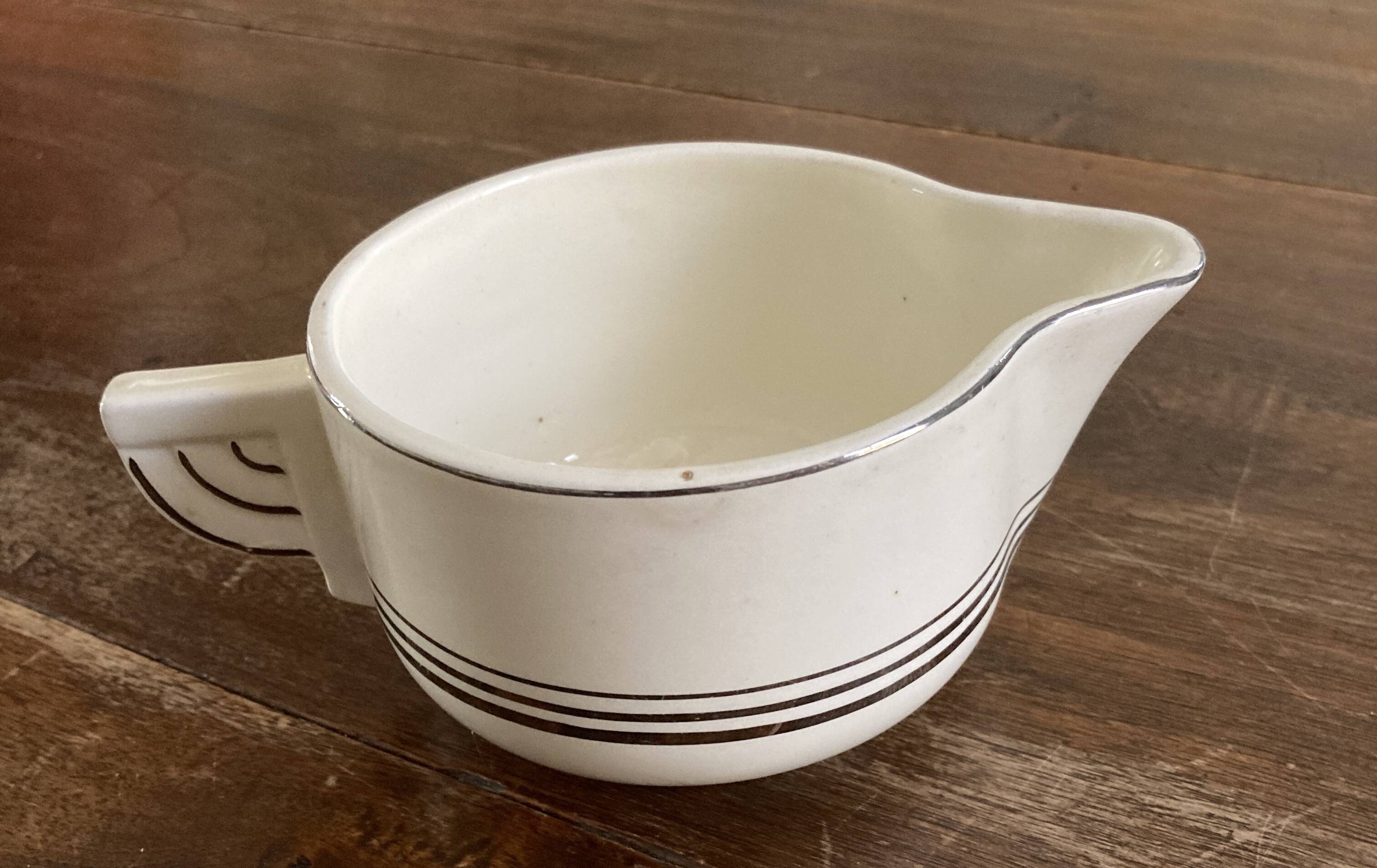 Gravy boat - Art Deco