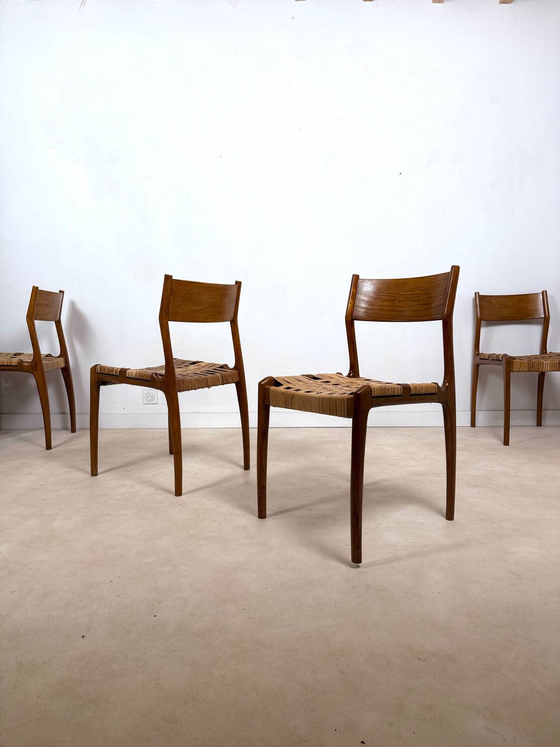 Set of 6 Gessef chairs model "Havana"