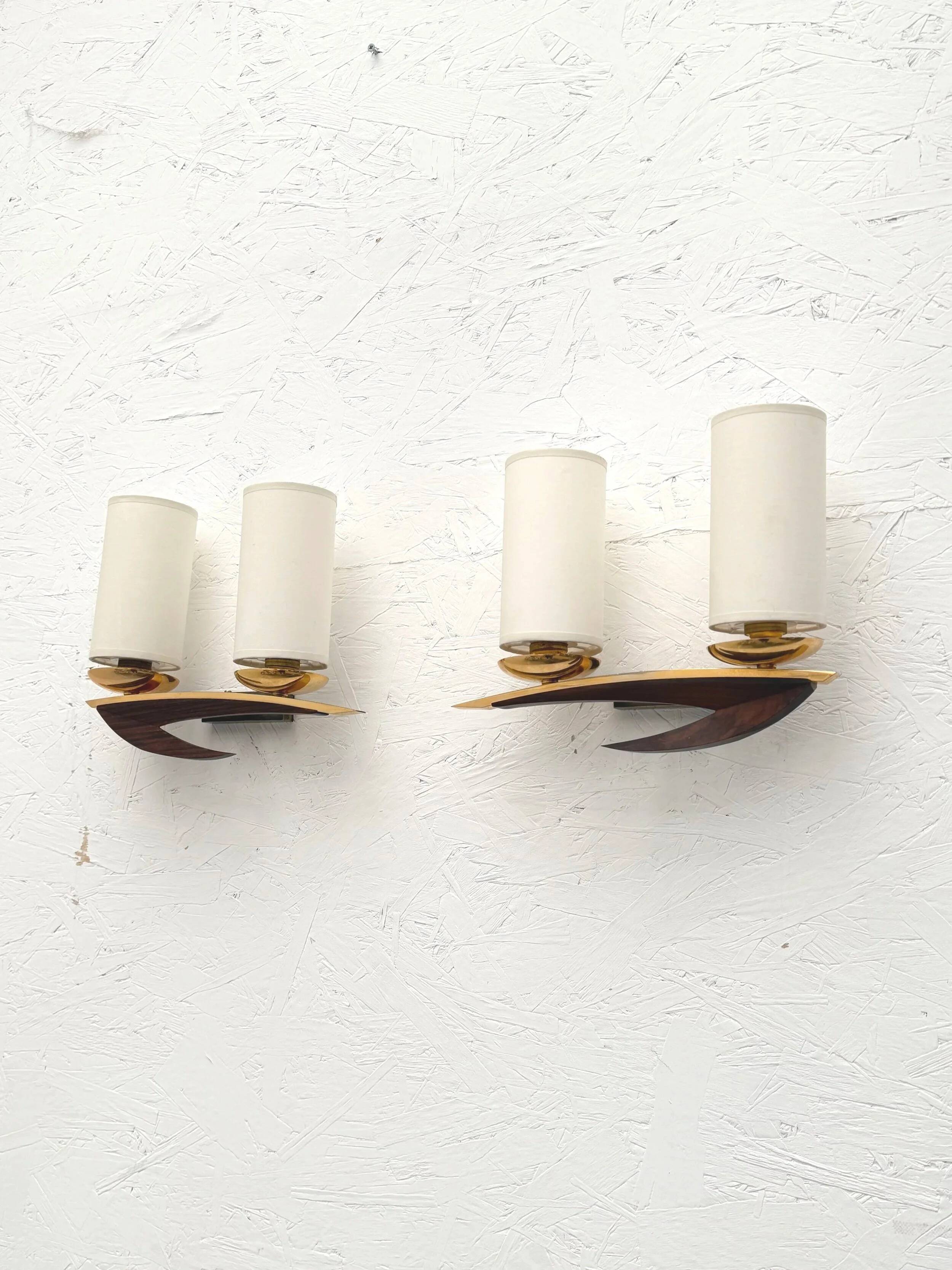 Paire d'appliques scandinaves en teck, 1970