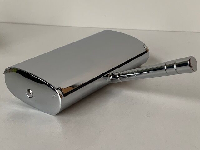 Stainless steel table crumb pickup
