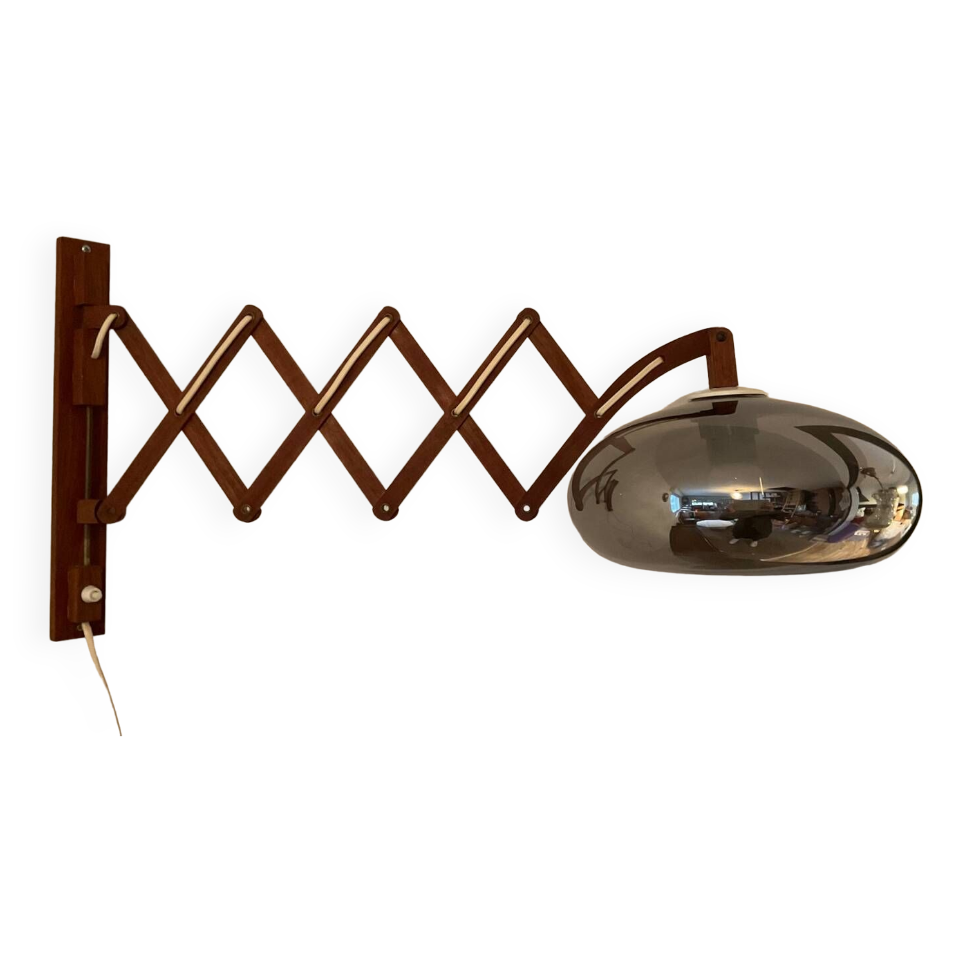 Scandinavian “scissors” wall lamp in teak from the 50s and 60s