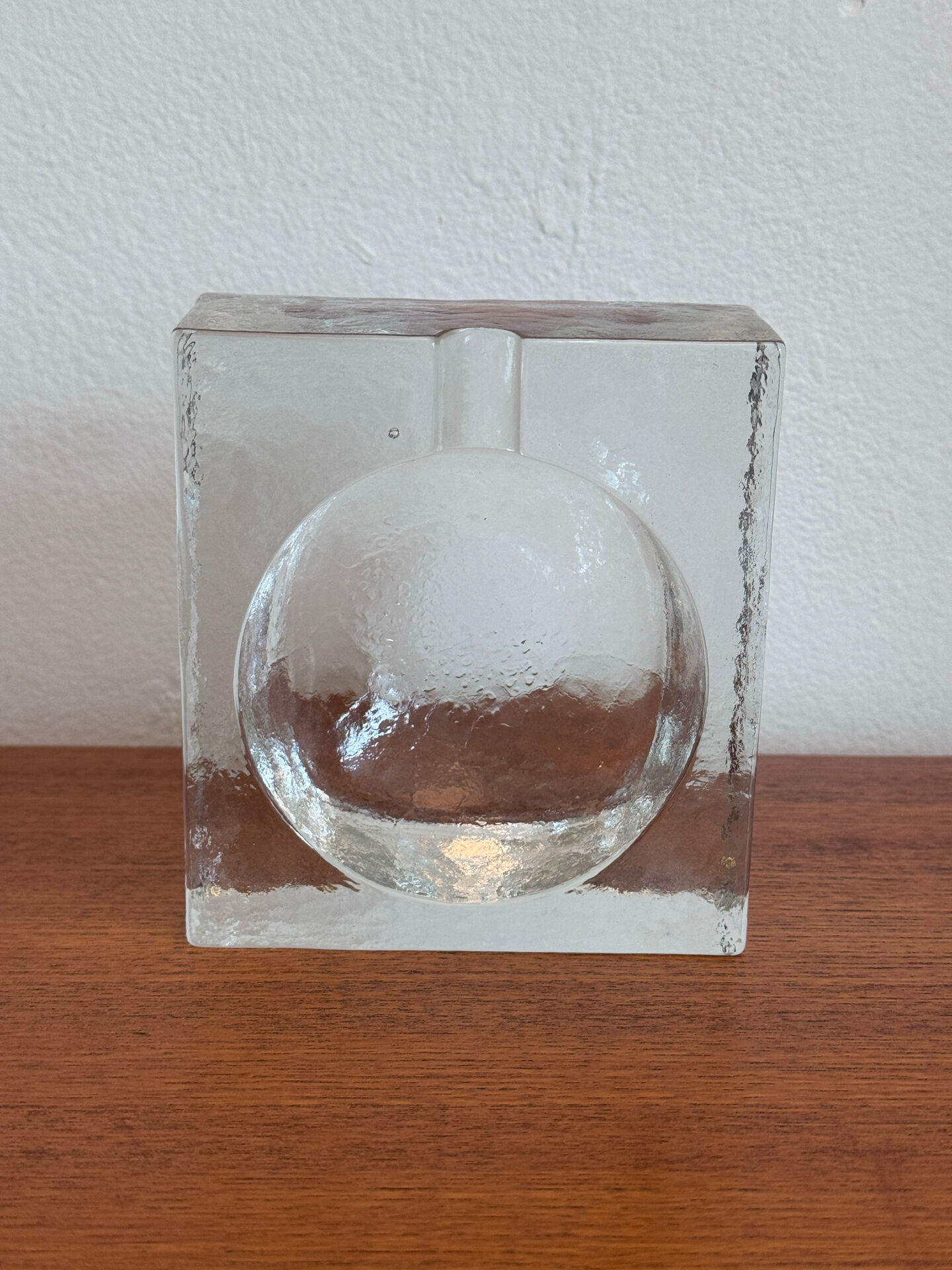 Vintage Brutalist schaal / asbak ijsglas