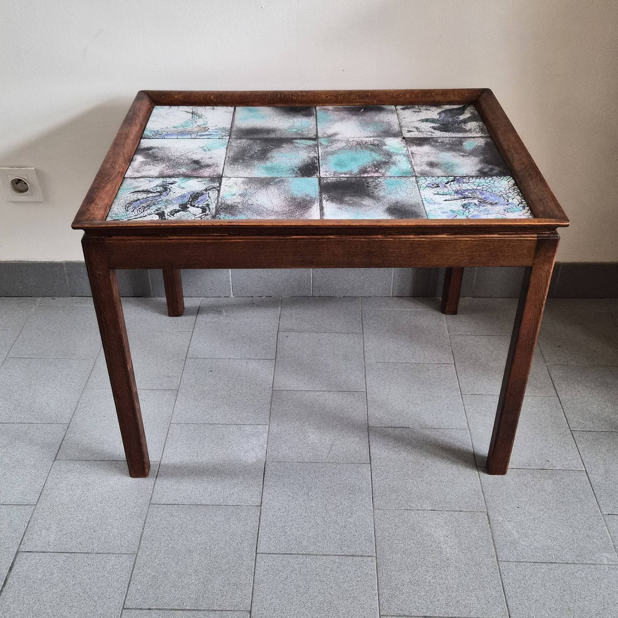 Table d'appoint scandinave de Frits Henningsen, 1940