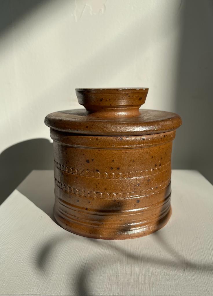 Stoneware waterdish