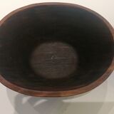 Set of two salad bowls carved in wood