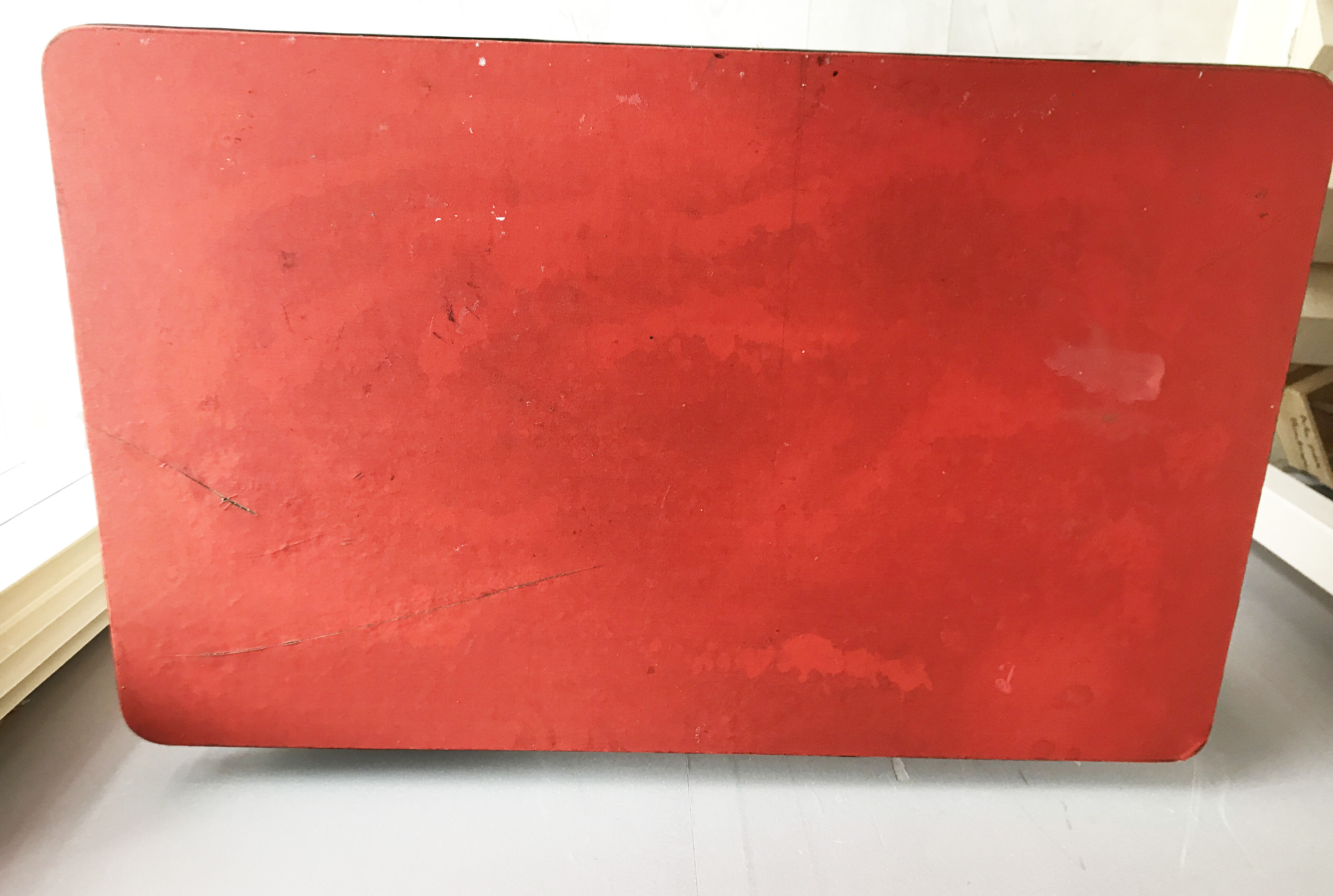 Small desk vintage years 50 feet compass red tray