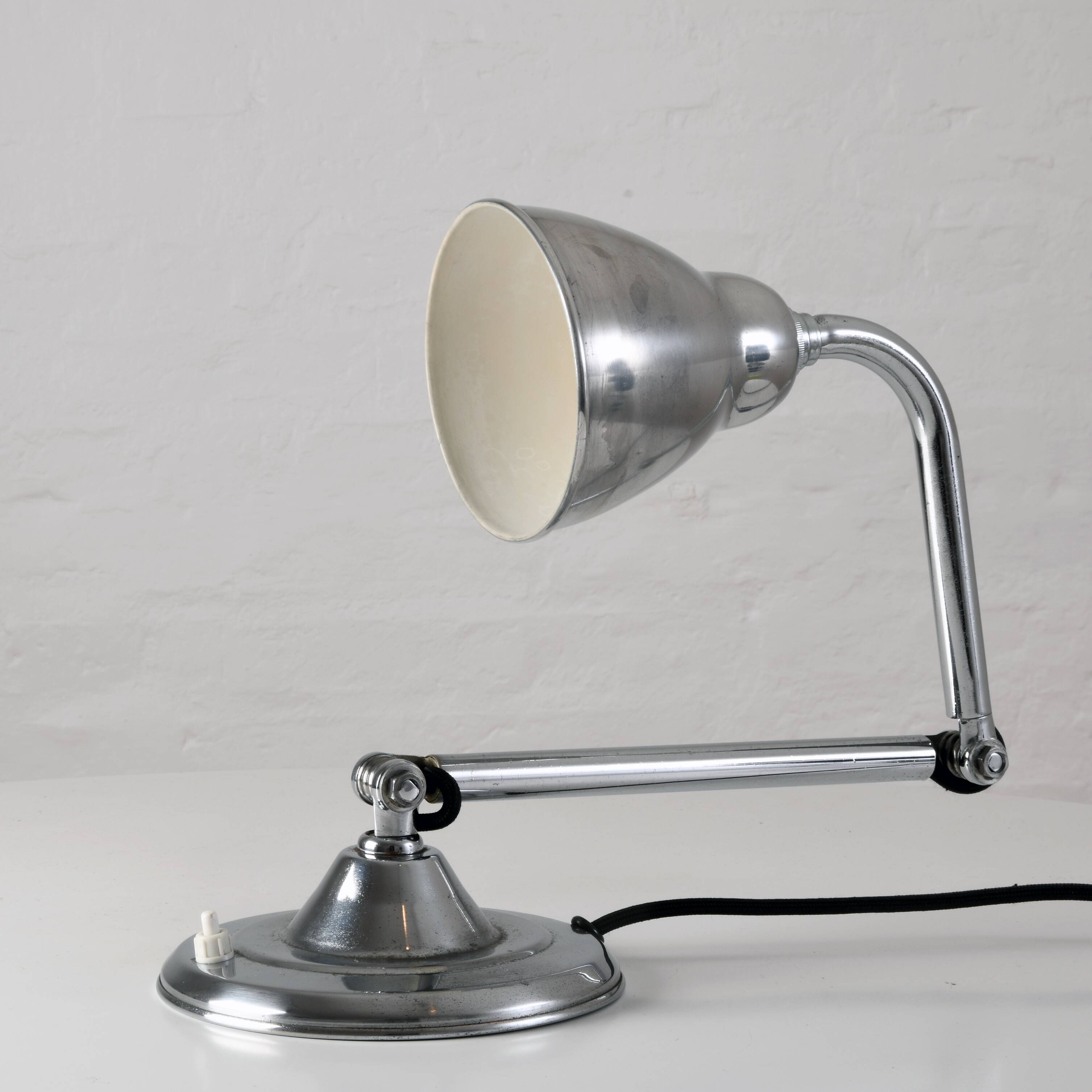 Ki-E-Klair lamp pair