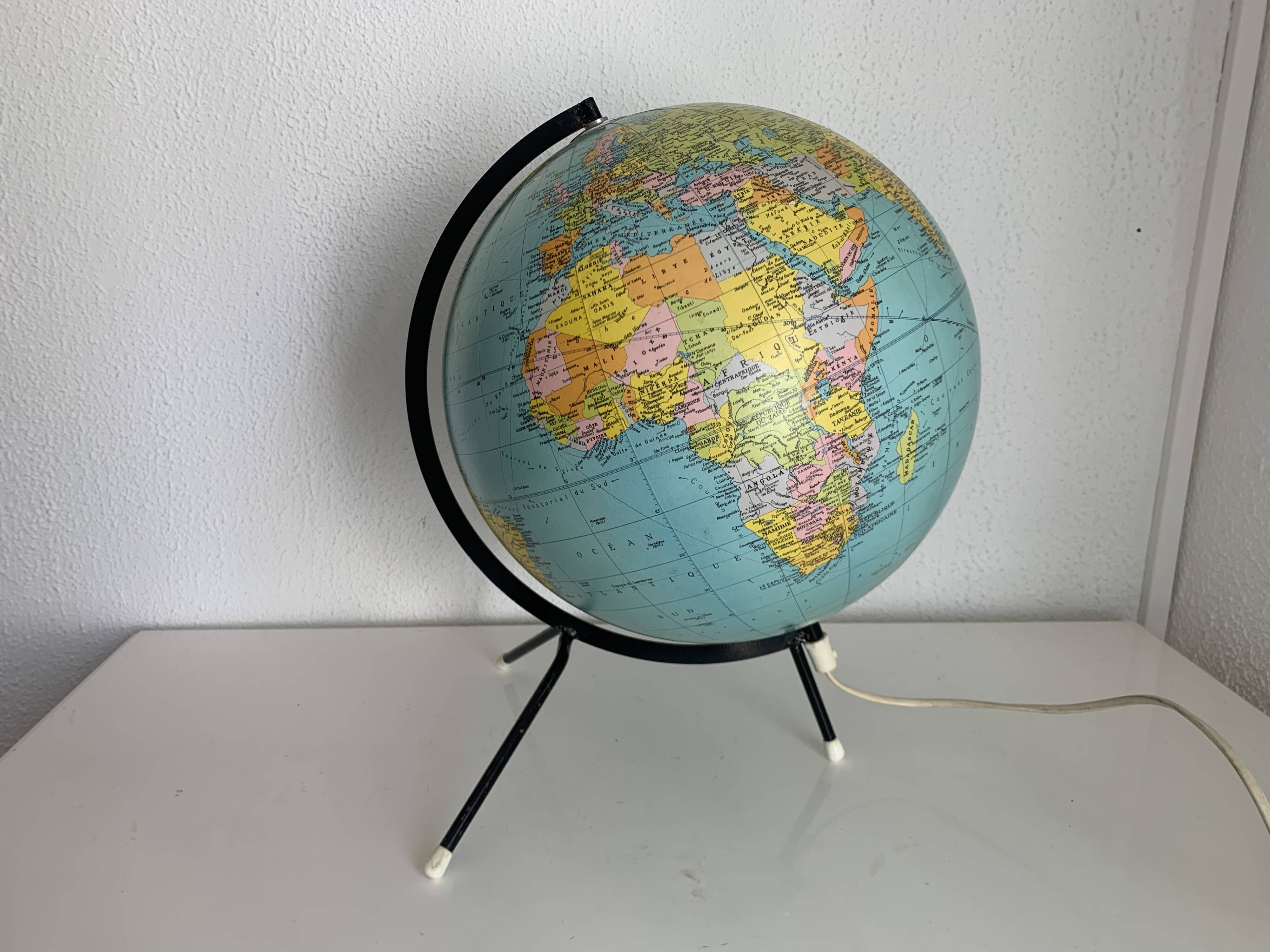 Taride Paris France vintage 1986 black tripod globe - 40 cm