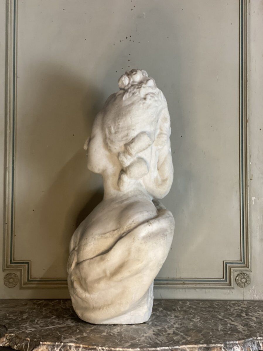 Marie-Antoinette, buste en marbre de Carrare