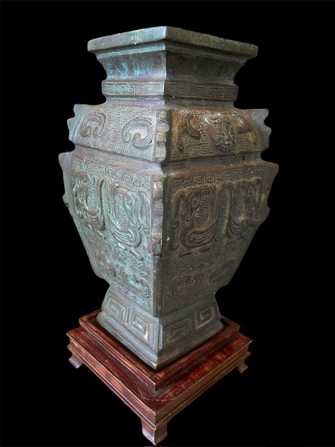 Vase Hu rituel Chine Forme Balustre Bronze