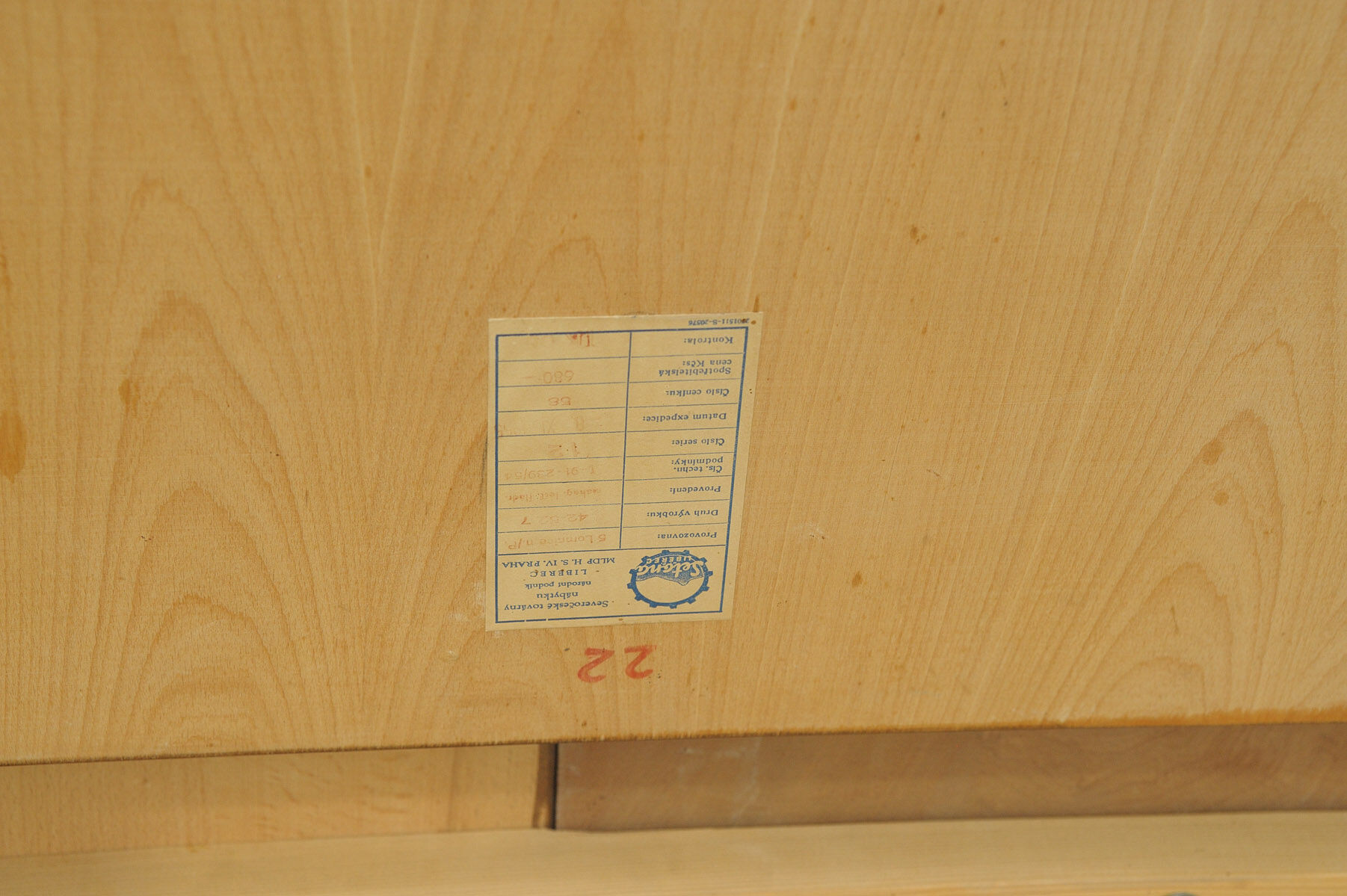 Fully renovated walnut folding dining table by Setona, 1950s