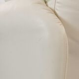 Maralunga 2-seater sofa in white leather by Vico Magistretti for Cassina