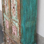 Old wooden cabinet - 2 doors and 1 drawer