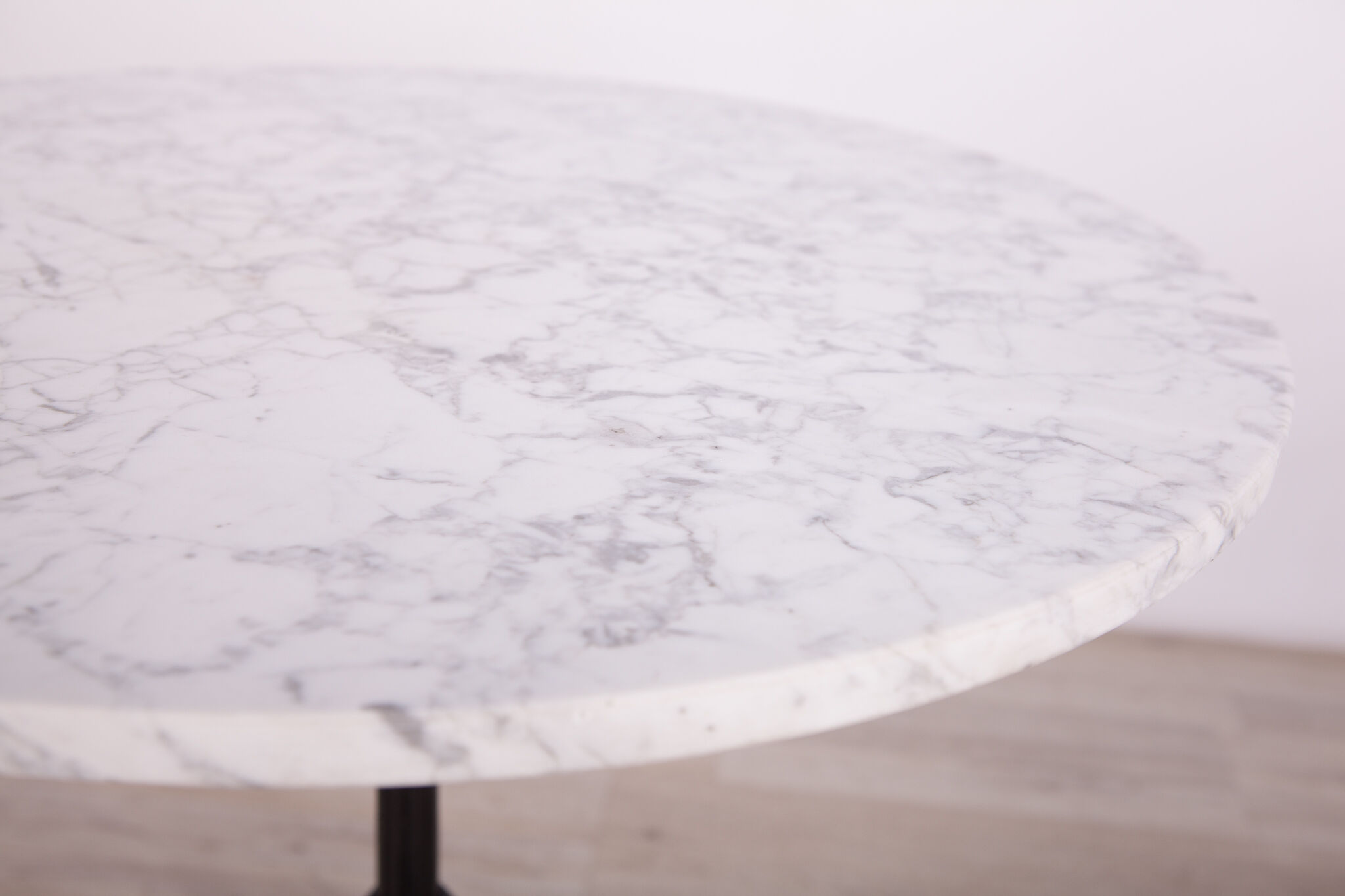 Art nouveu cast iron and marble pedestal table