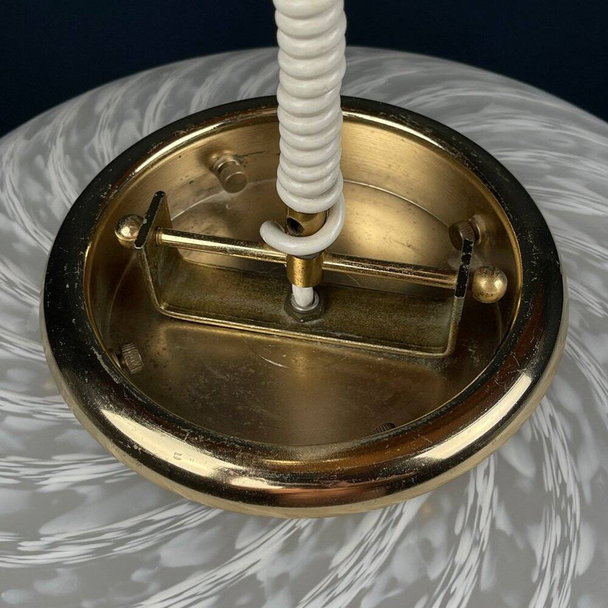 Large swirling Murano glass pendant lamp from Vetri Murano, Italy, 1970s.