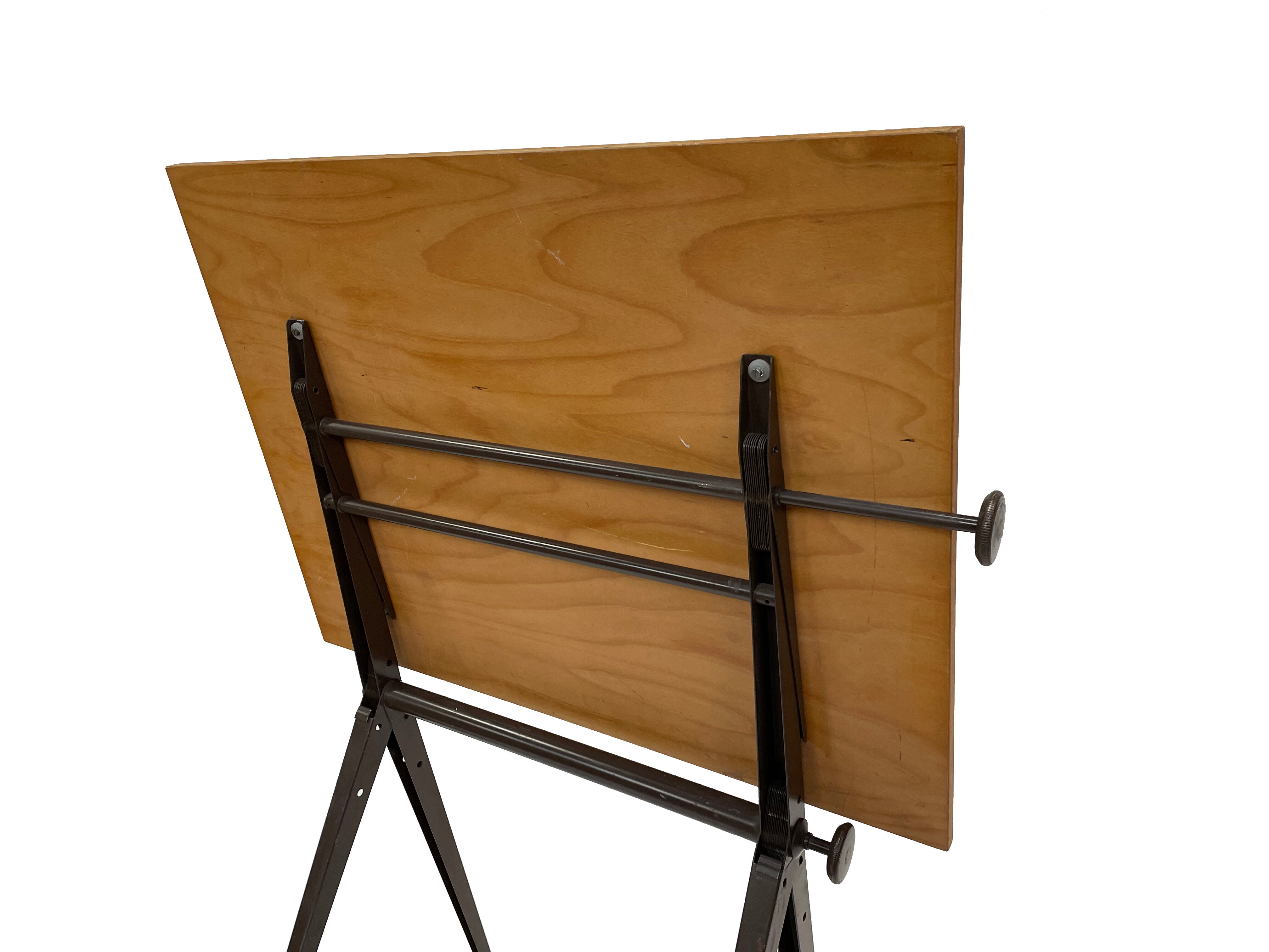 Drawing Table Reply Wim Rietveld and Friso Kramer for Ahrend by Cirkel