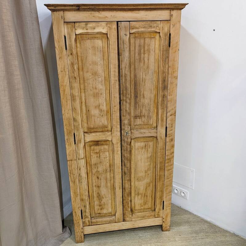 Parisian cabinet in raw wood