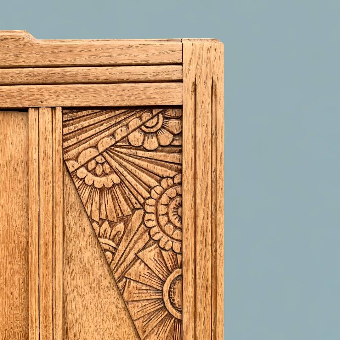 Parisian art deco cabinet in raw wood 1930