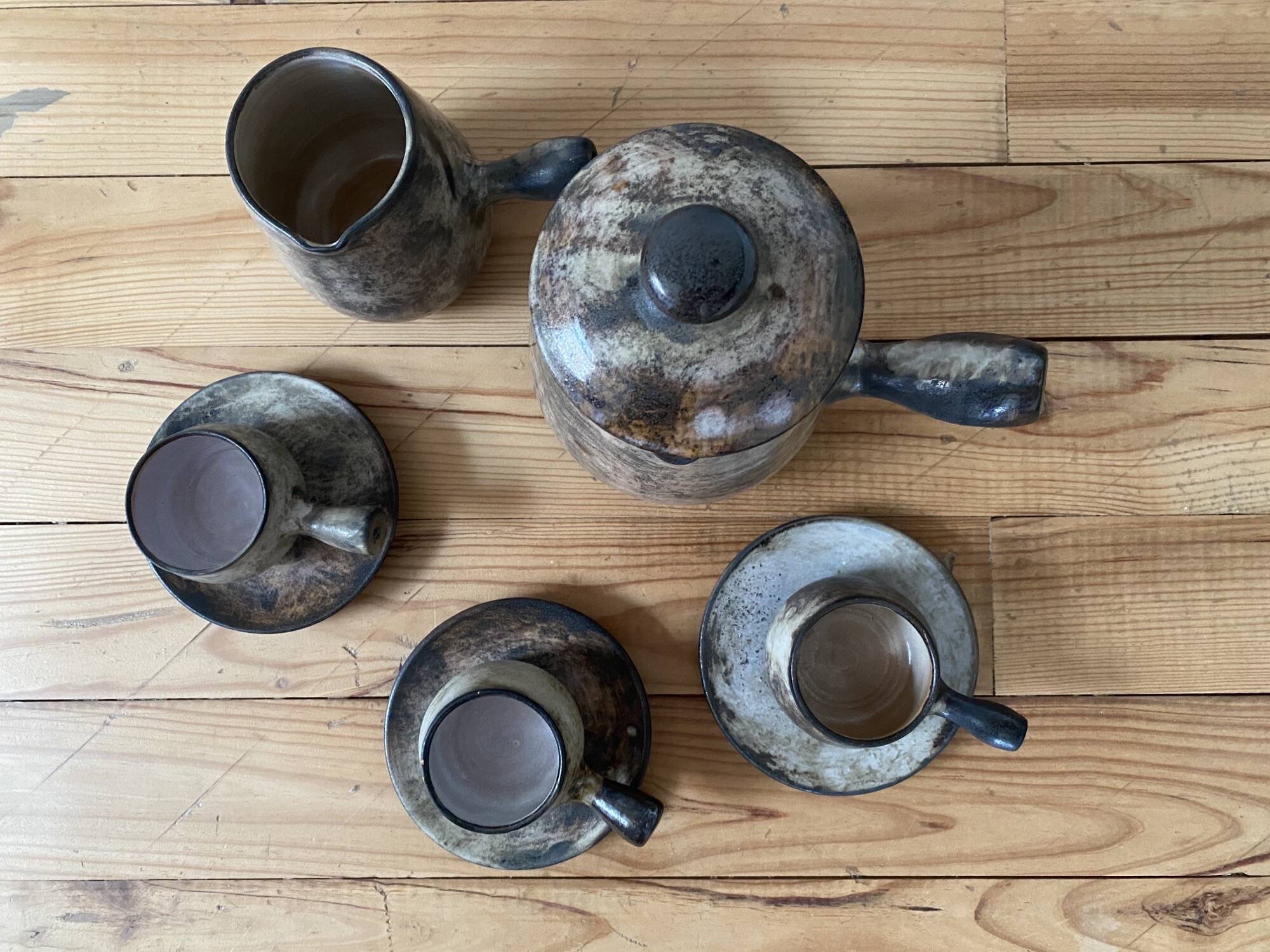 Vallauris set from the 1960s, coffee pot, milk jug, and cups by Félix Céram.