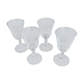 4 liqueur glasses