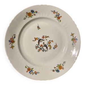 plat de service en porcelaine