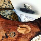 Large Napoleon III hat holder in blackened wood and red velvet. Old hat display. 1900s. Old fashion