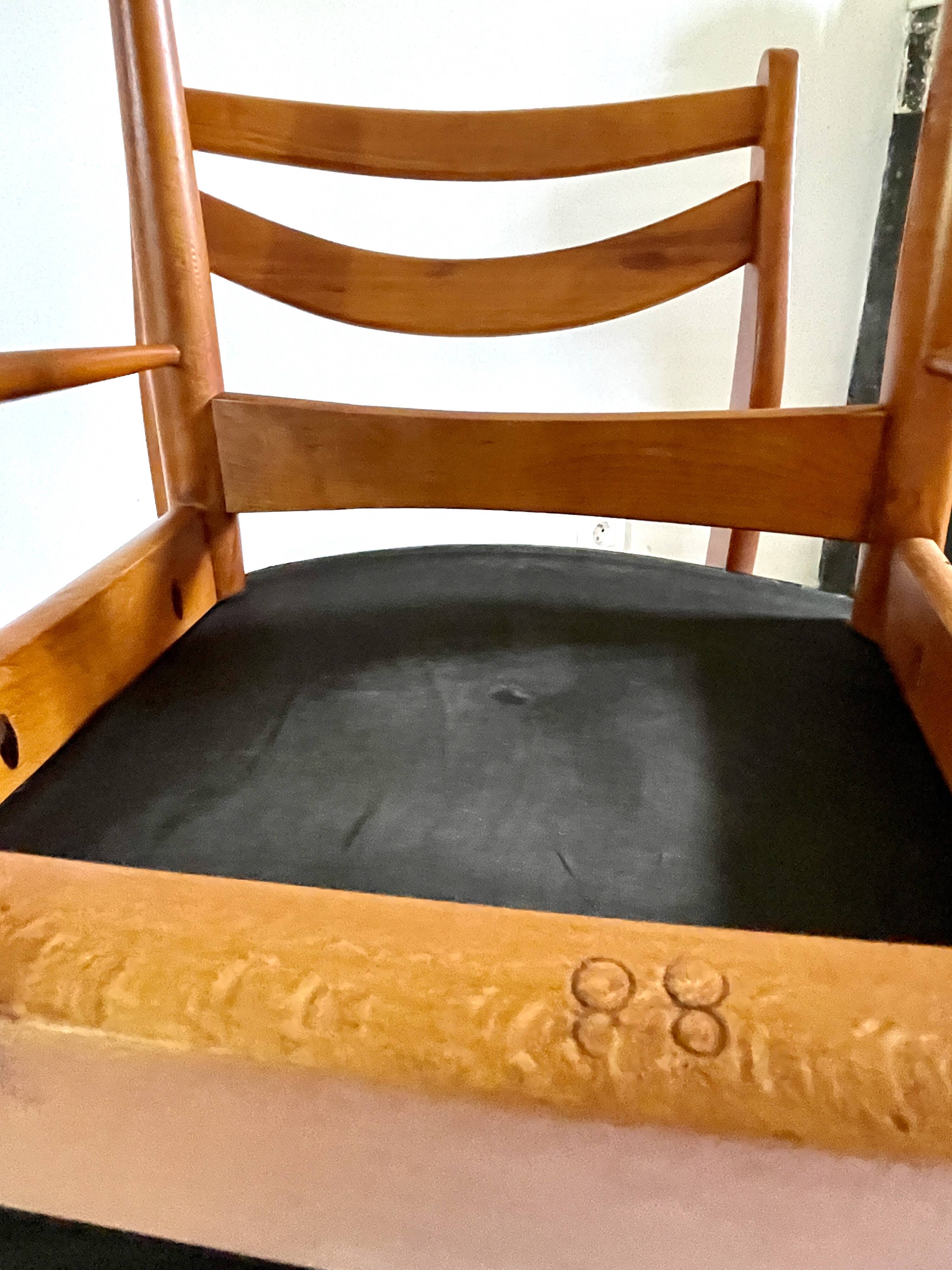 Set de 5 chaises scandinaves teck et skaï