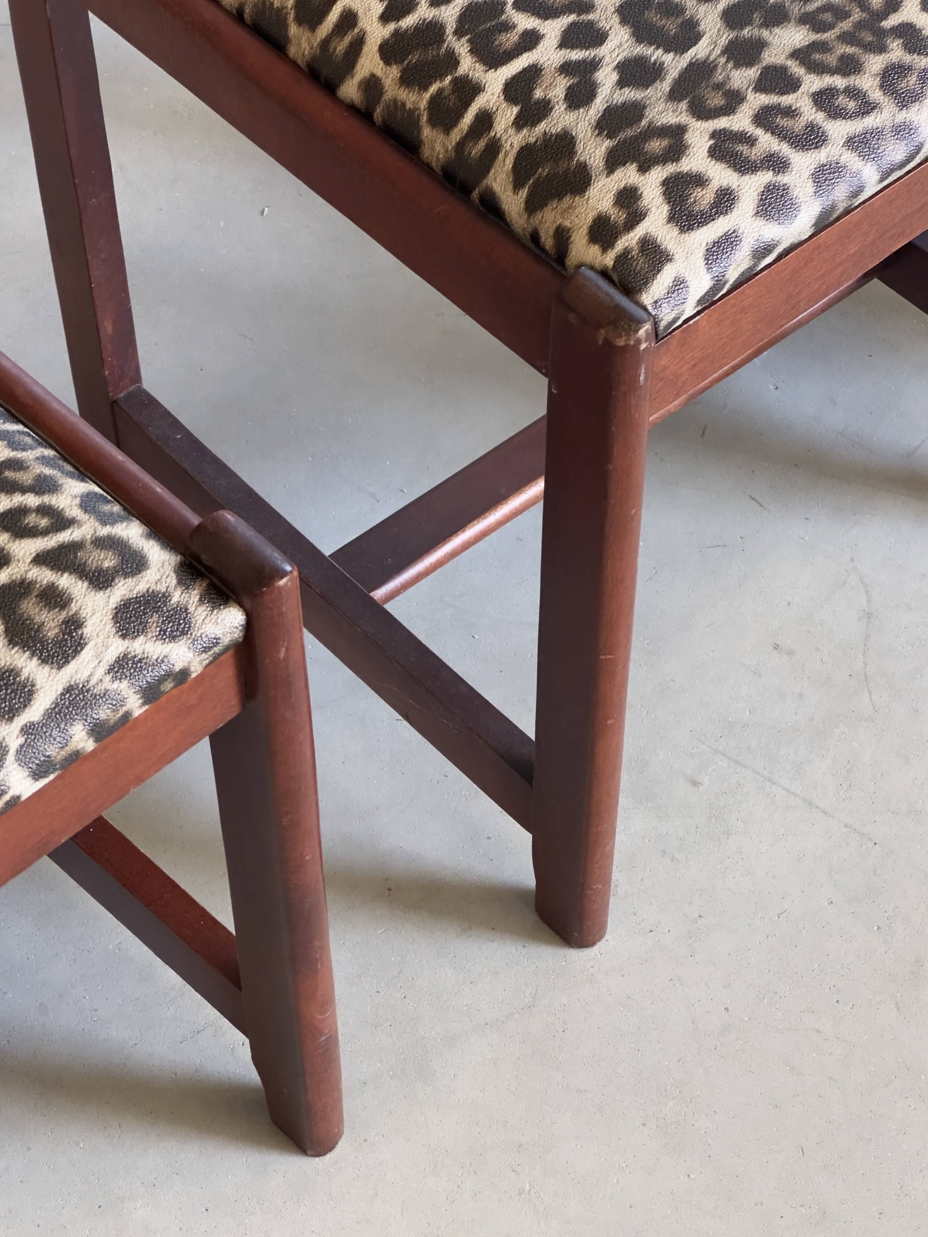 Set of 4 vintage hand-woven chairs