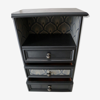 3-drawer dresser redesigned