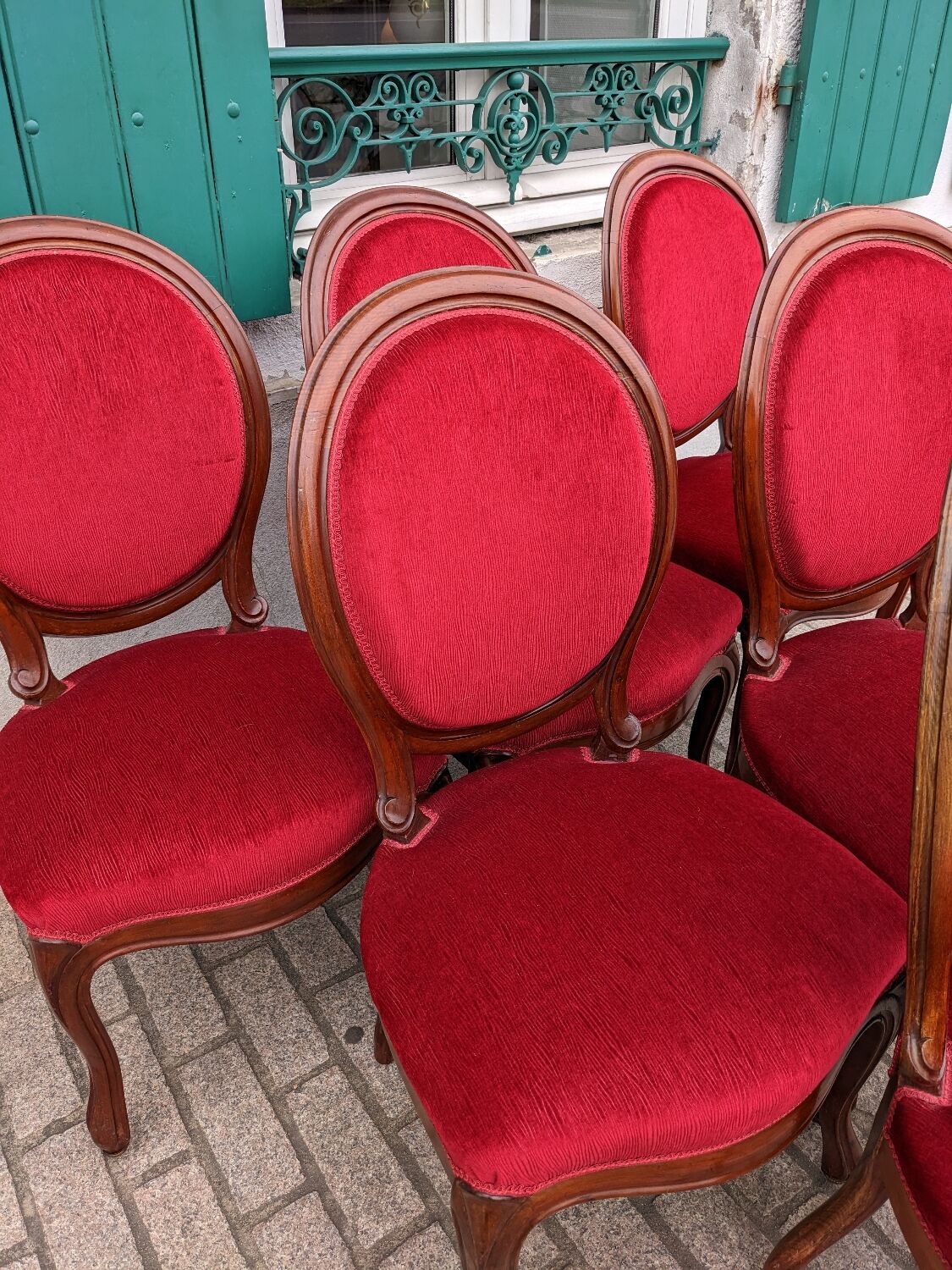 Set of 6 chairs
