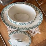 Saucière ancienne Terre de Fer et son couvercle Gien modèle Montigny