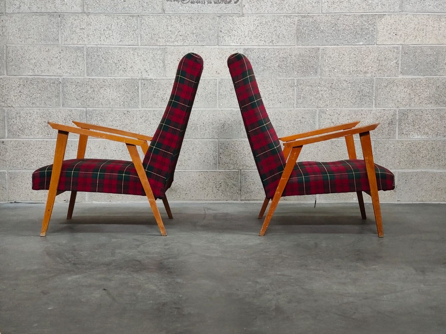 Pair of French beech armchairs from the 60s, tartan fabric