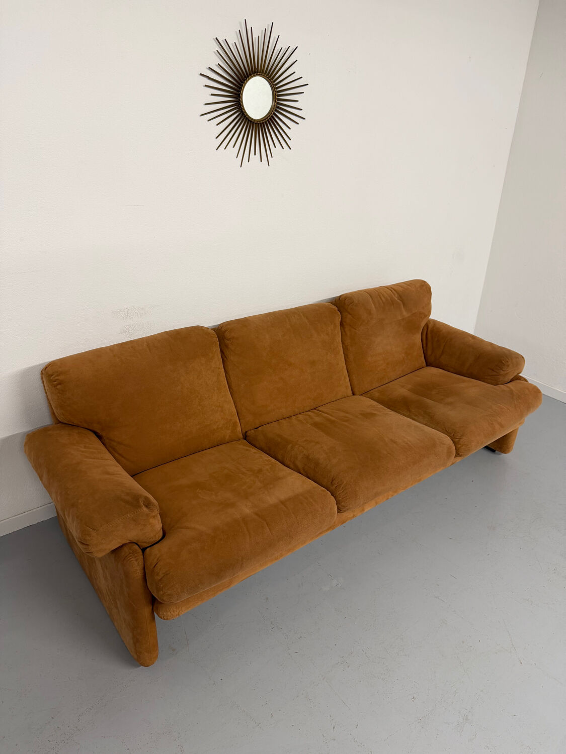 Three-seater alcantara canapé design by Tobia Scarpa for BB ITALIA vintage.