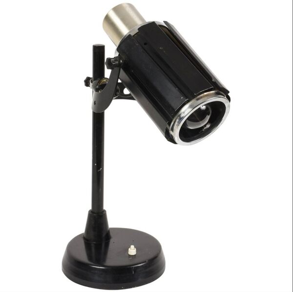 suspension 3 Projecteur d’Oscar Torlasco (Lumi, stilkronen )