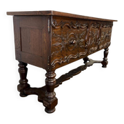 Buffet / armoire sculptée en bois vintage