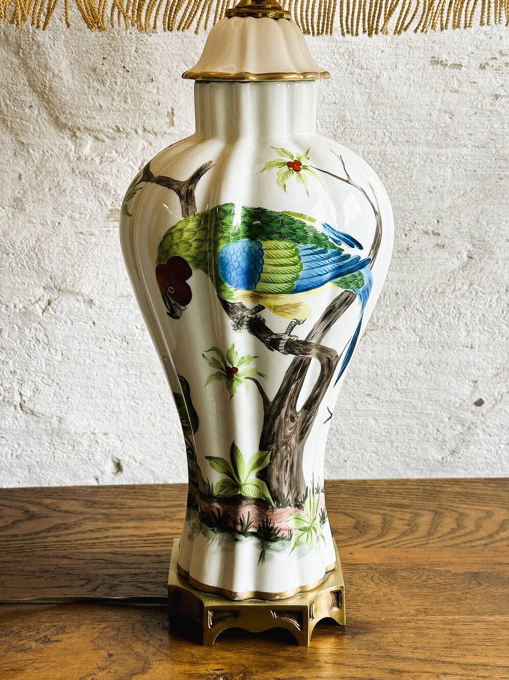 Porcelaine de Paris with exotic birds porcelain table lamp, 1950s.
