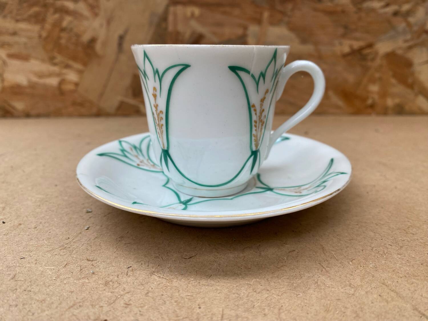 Set of 6 antique white ceramic mugs vintage green leaf decor