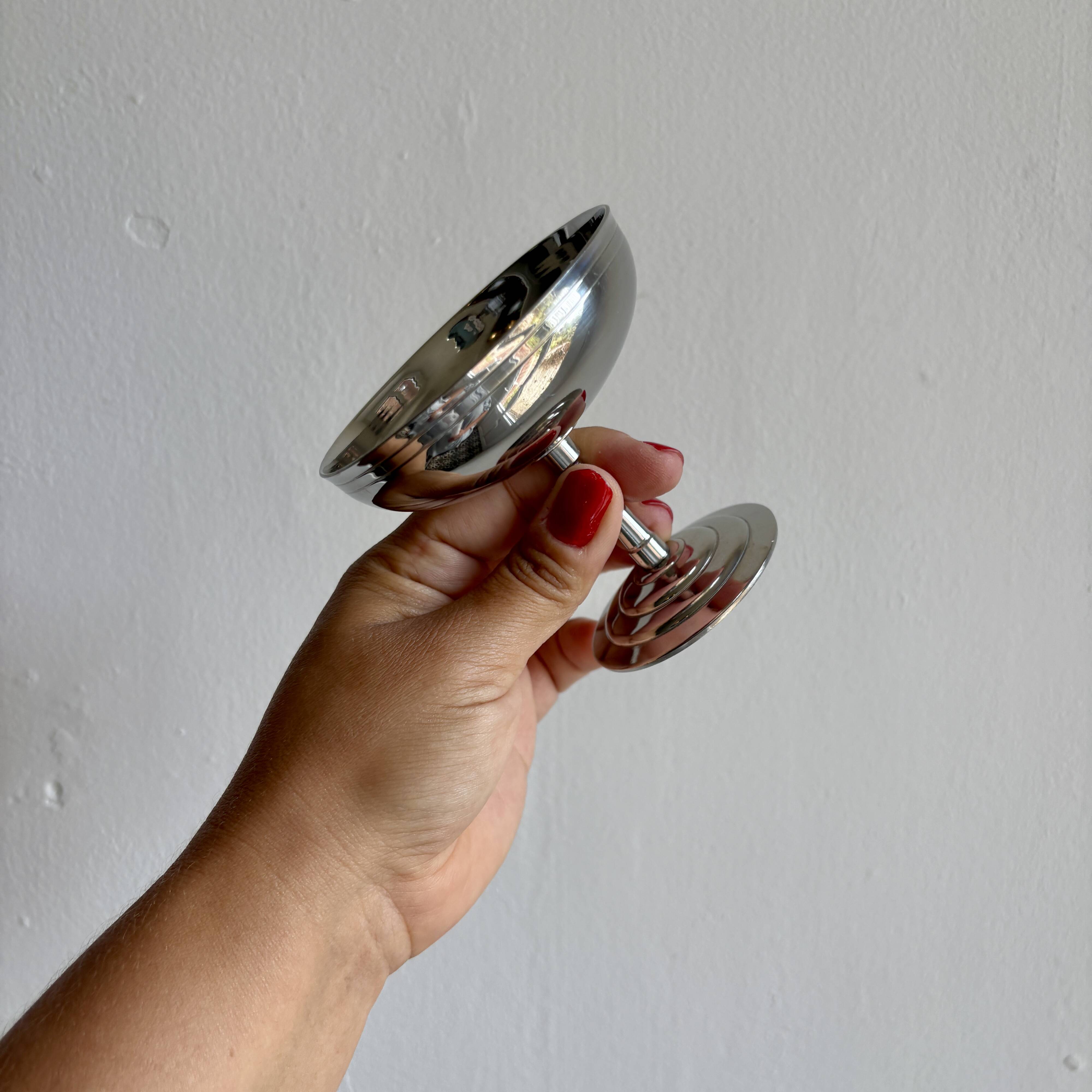 Set of 6 vintage stainless steel dessert bowls