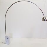 Vintage Arco lamppost marble foot