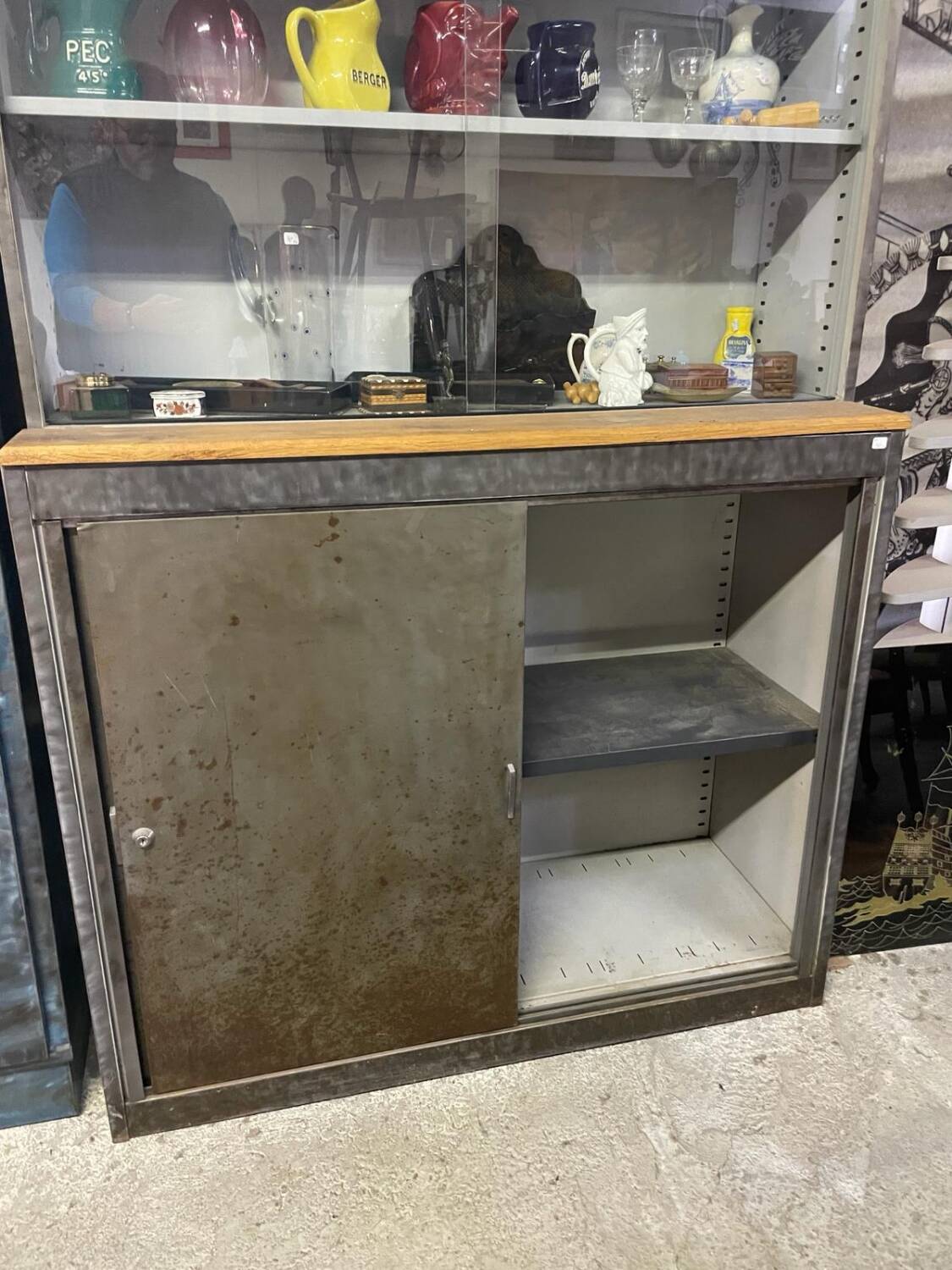 Buffet or Bookcase 2 bodies in polished and varnished steel circa 1960