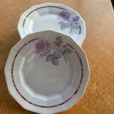 6 small plates in porcelain art deco octagonal shape pattern of roses.