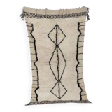 Handmade moroccan berber carpet 200 x 107 cm
