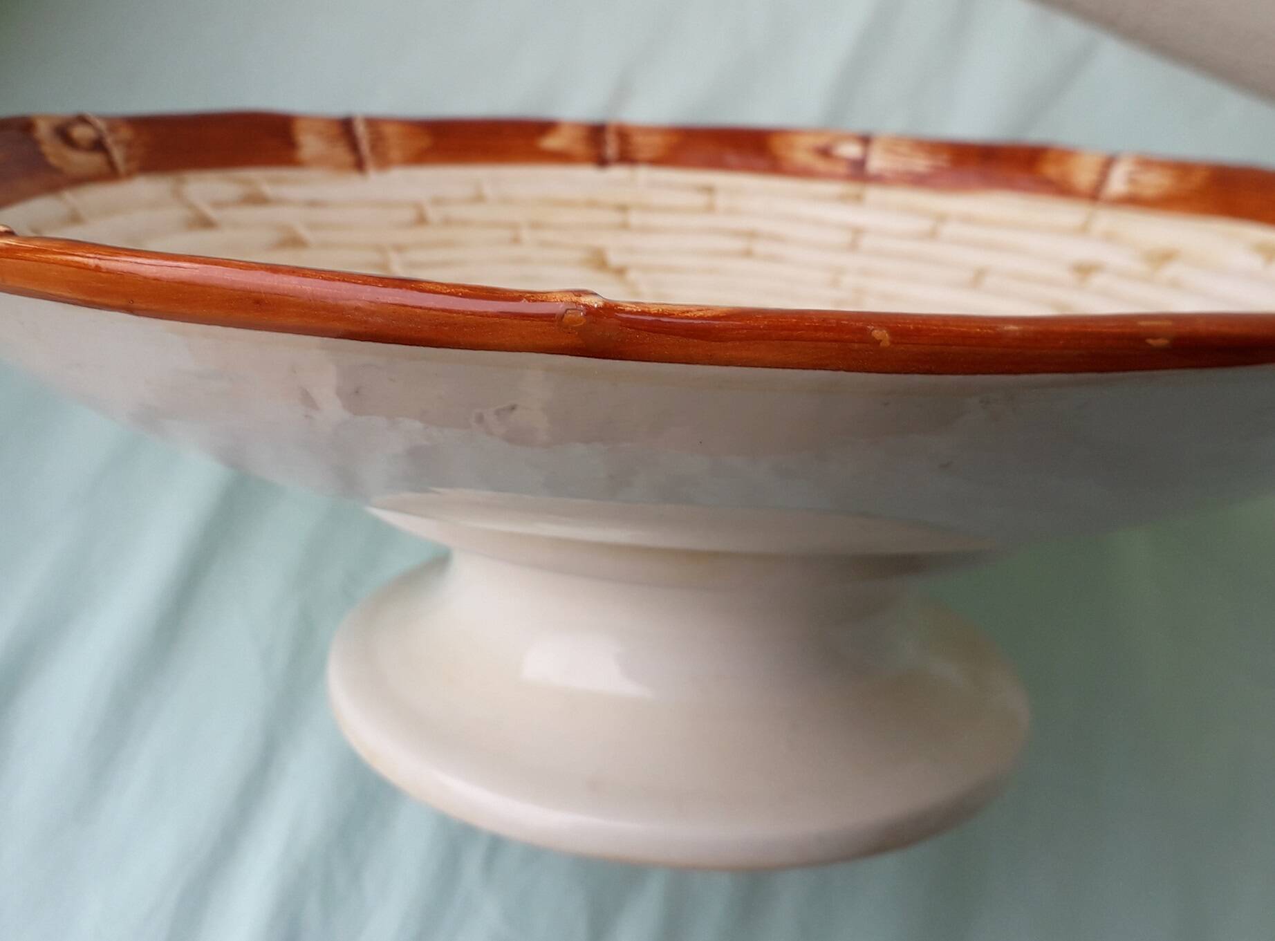 Slop bowl